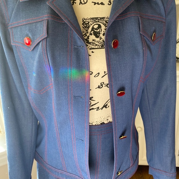 Escada 2-Piece Wool Blend Red Stitching Blue & Red  Style Skirt Suit 36 Size 6 - Picture 14 of 14